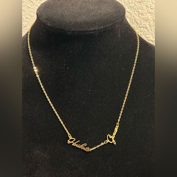 Dorado Custom Gold Name Necklaces – Geneva & Heriberto | New in Box - Picture 10 of 10